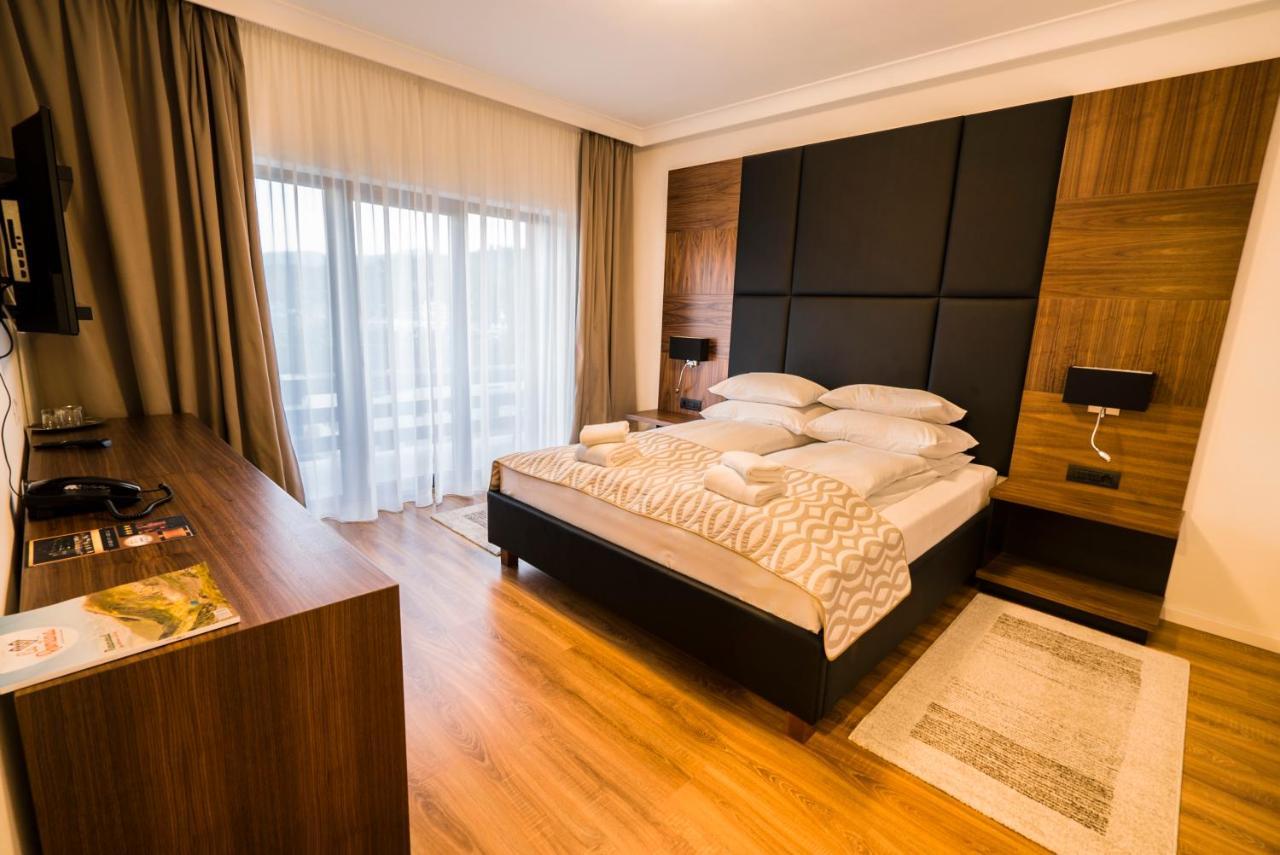 Mirage Resort & Spa Vişeu de Sus Exteriér fotografie
